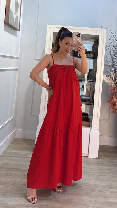 Foto Vestido Midi Amplo Malha Sabrina Decote Reto Com Detalhe Em Vivo