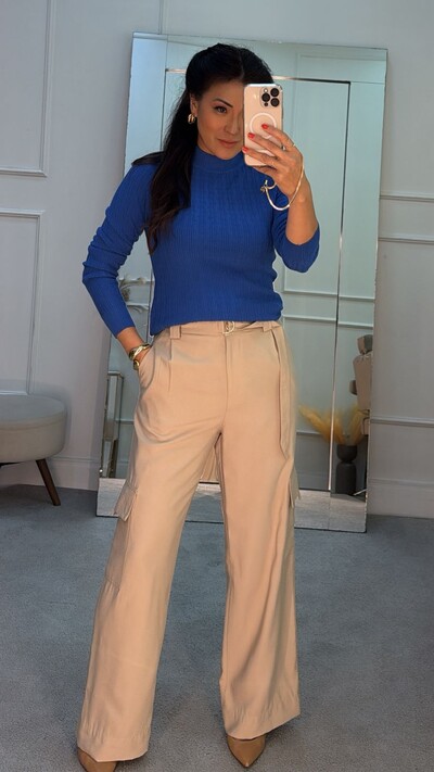 Foto Blusa Tricot Nervuras Verticais Roberta Gola Alta Canelada