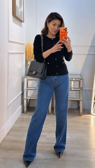 Foto Cardigan Curto Tricot Trançados Frontais Suzy Botões Dourados