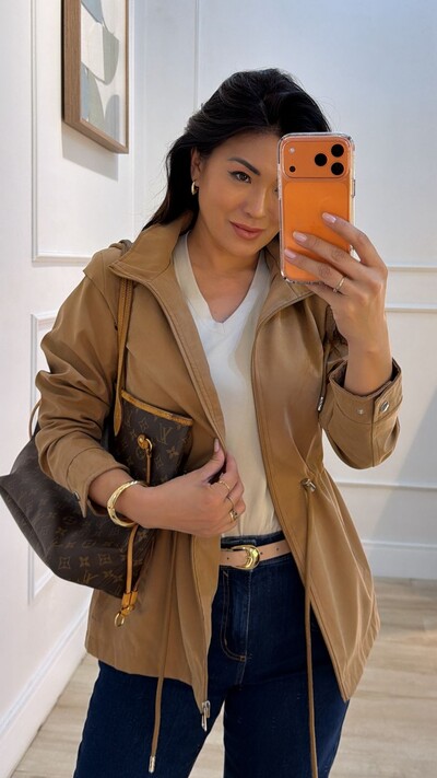 FotoParka Casaco Aveludado Marie Capuz Removível