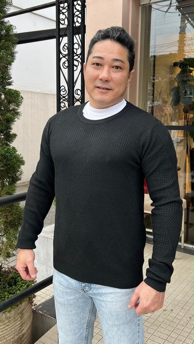 Foto Blusa Tricot Mangas Longas Breno Com Losangos Texturizados