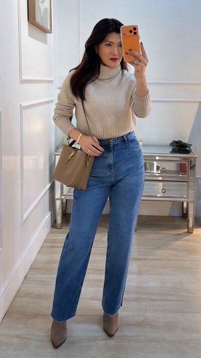 Foto Blusa Tricot Gola Rolê Sandra Nervuras Caneladas Na Horizontal