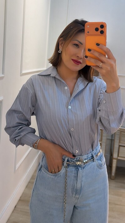 Foto Camisa Risca De Giz Bruna Punhos Largos