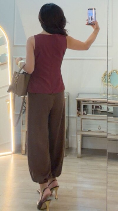 FotoCalça Aladim Pala Larga Com Recorte Isadora