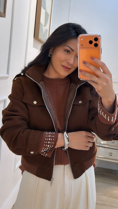 FotoJaqueta Casaco Curto Ellie Lã Batida Com Martingale Nos Ombros