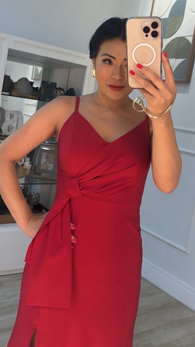 FotoVestido Longo Decote V Detalhe Laço Liz Fenda Frontal