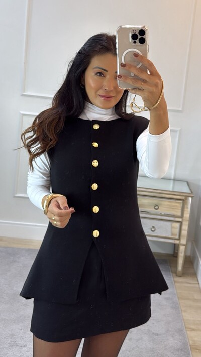 FotoColete Tricot Alongado Sarah Botões Dourados Frontais