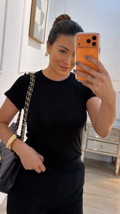 FotoBlusa Básica Gisele Gola Careca