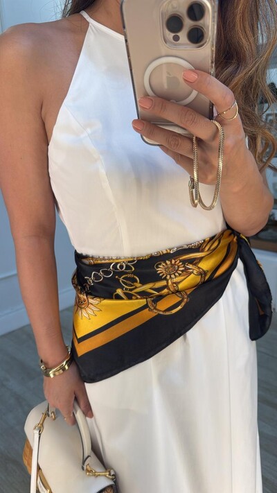 FotoLenço Acetinado Estampa Com Correntaria