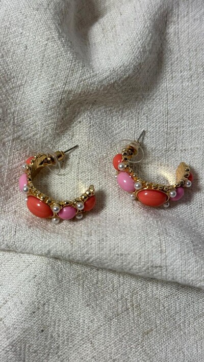 Foto Brinco Argola Média Com Bolotas Resinadas E Mini Pérolas