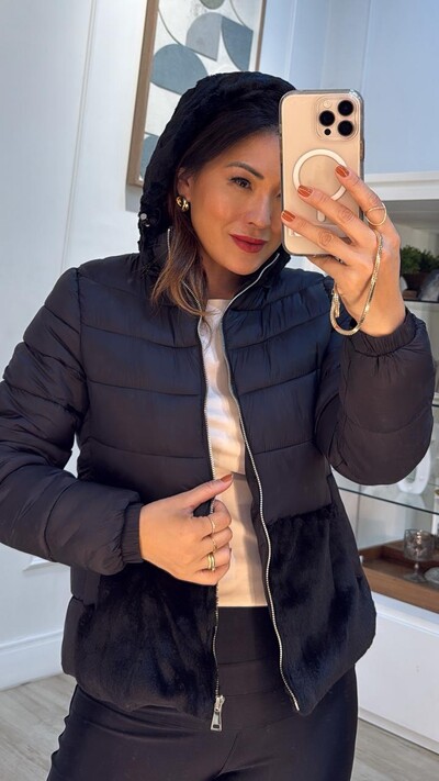 FotoJaqueta Nylon Capuz Removível Hellen Gola E Barrado Teddy