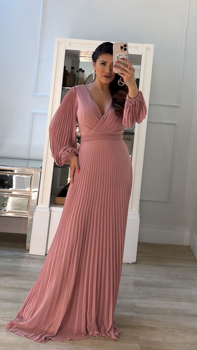 Foto Vestido Longo Plissado Monica Detalhes Vazados Na Cintura