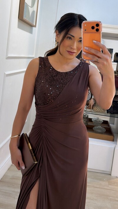 FotoVestido Longo Tule Drapeado Lateral Zoe Busto Em Paetê