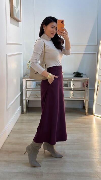 FotoSaia Midi Evasê Clarisse Pala Larga Com Tiras Entrelaçadas