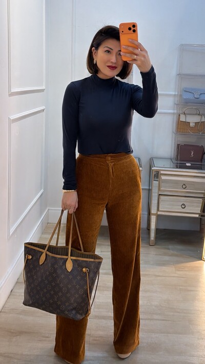 Foto Calça Pantalona Veludo Melissa Botão Forrado