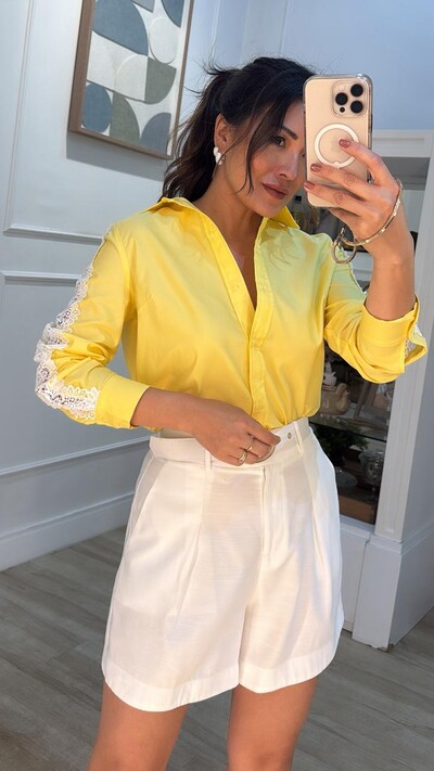 Foto Camisa Tricoline Thelma Mangas Com Detalhe De Renda