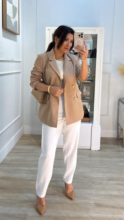 Foto Blazer Alongado Karina Botões Duplos Dourados E Lapelas