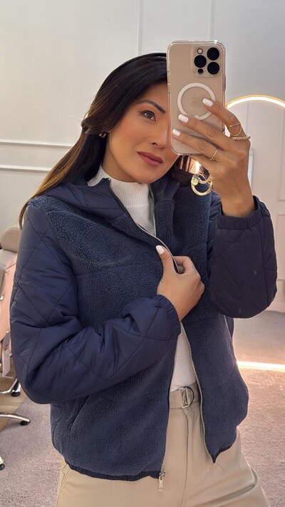 Foto Jaqueta Nylon Com Teddy Safira Pespontos Em Losangos