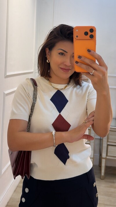 Foto Blusa Tricot Estampa Em Losangos Livia Mangas Curtas
