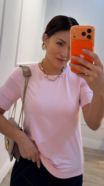 Foto Blusa De Malha Noemi Mangas 3/4 Com Recortes