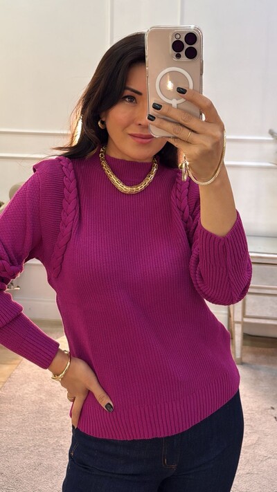 FotoBlusa Cacharrel Tricot Canelada Lulu Com Tranças Nos Ombros