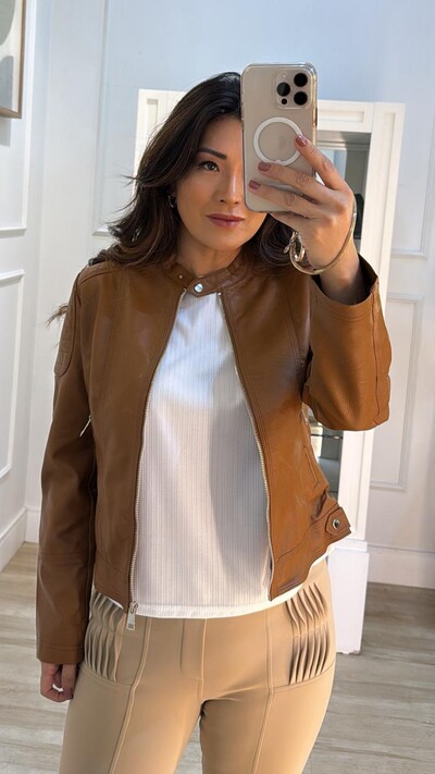 FotoJaqueta Couro Eco Zíper Prata Tália Martingalê No Barrado