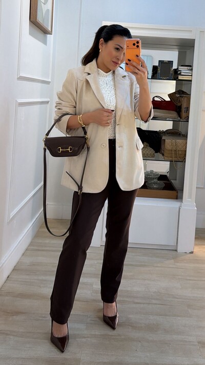 Foto Casaco Suede Liz Com Bolsos Frontais e Botões Nos Punhos