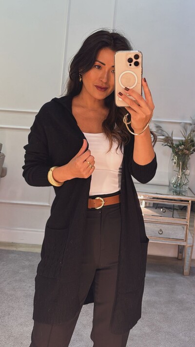 FotoMaxi Cardigan Tricot Adriane Com Detalhe Trançado E Capuz