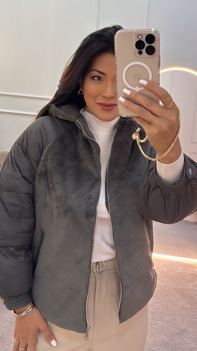 Foto Jaqueta Puffer Nylon Com Teddy Estella Mangas Bufantes