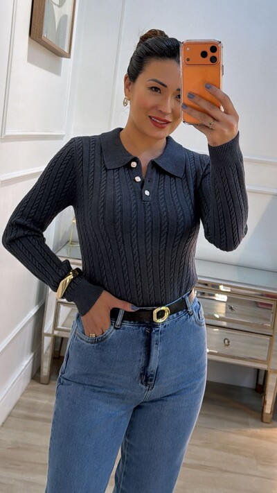 FotoBlusa Tricot Gola Polo Agatha Botões Resinados Na Gola