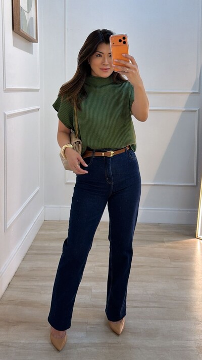 Foto Blusa Tricot Ampla Giulia Gola Alta Enrolado