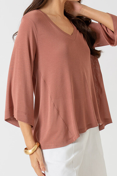 FotoBlusa Ampla Decote V Thayna Mangas 7/8 Evasê