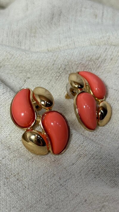 Foto Brinco Gota Bicolor Com Dourado