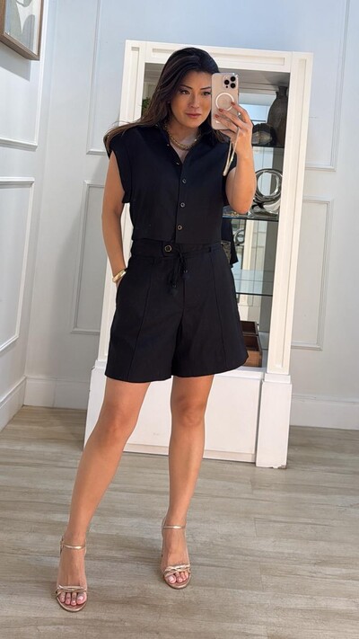 Foto Shorts Pietra Cinto Com Bolotas Nas Pontas