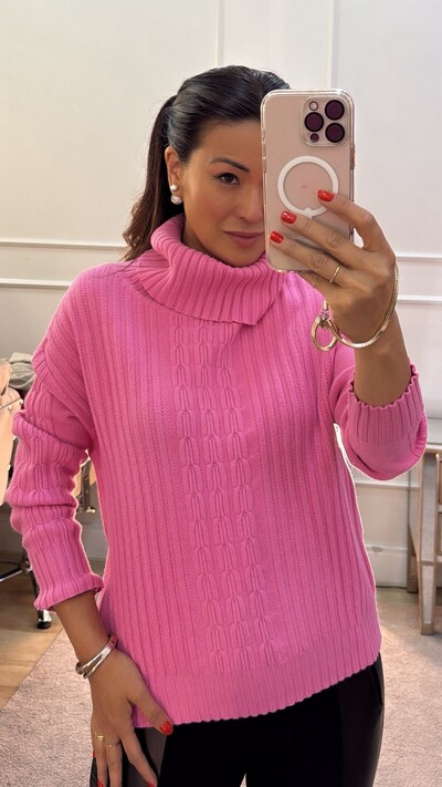 FotoBlusa Tricot Priscilla Gola Rolê E Mangas Com Tramas Triplas