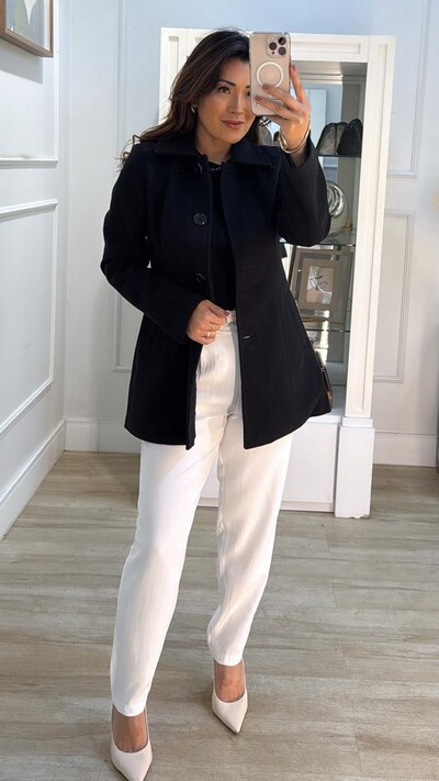 Foto Casaco Lã Batida Bolsos Em Relevo Na Diagonal Melissa Recorte Na Cintura