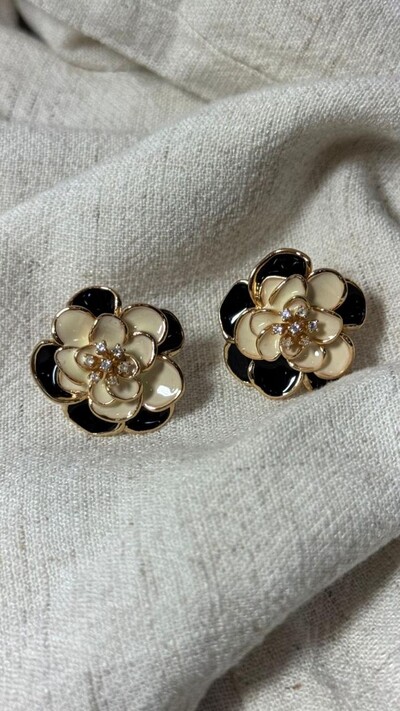 FotoBrinco Média Flor Bicolor Miolo Strass