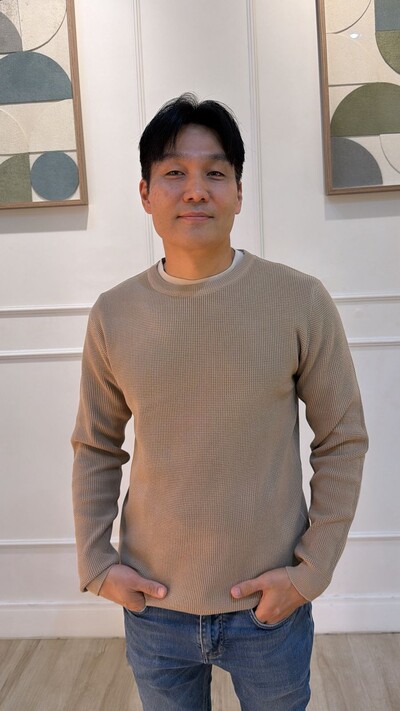 FotoBlusa Tricot Ampla Rodrigo Gola Careca E Mangas Longas