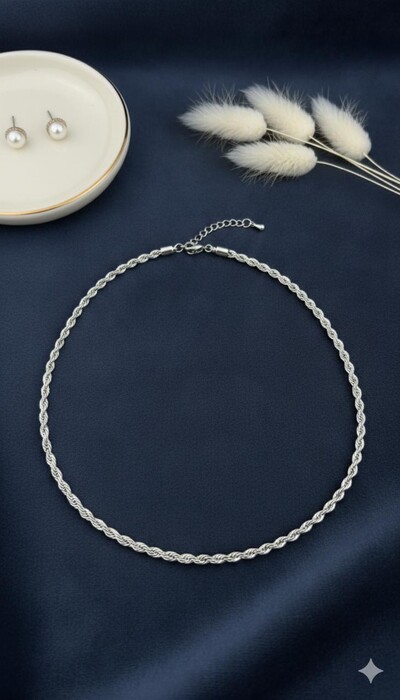 Foto Colar Correntaria