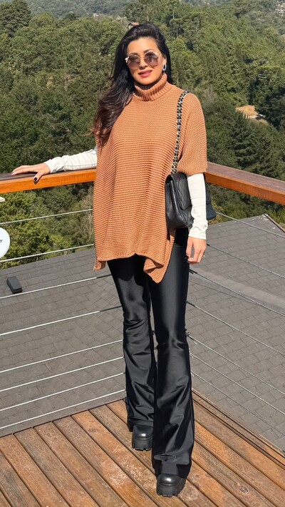 Foto Poncho Tricot Luana Gola Rolê