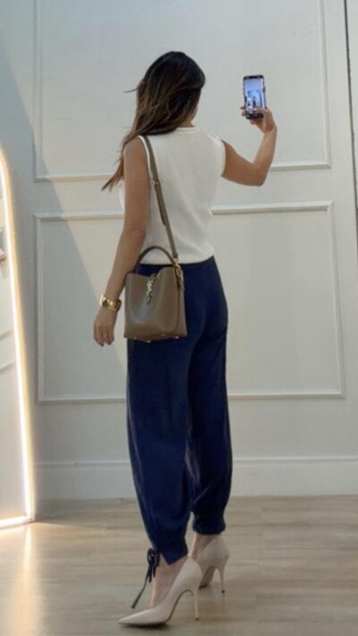 FotoCalça Jogger Viscose Com Linho Nanda Pregas Frontais