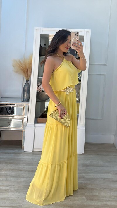 FotoVestido Chiffon Frente Única Com Amarração Helena Com Camadas