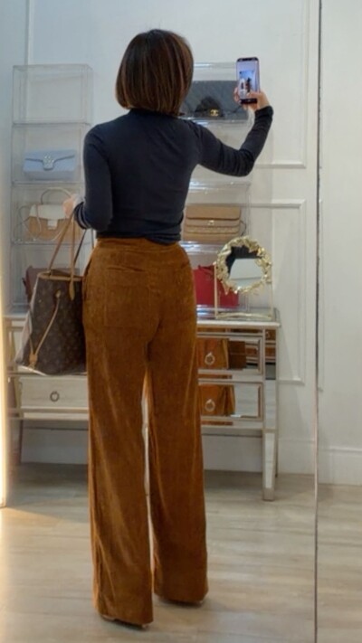 Foto Calça Pantalona Veludo Melissa Botão Forrado
