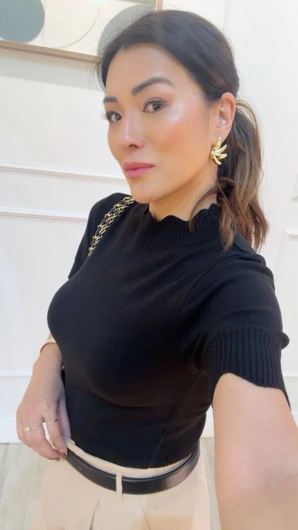 Brinco Médio Quatro Gomos Lisos