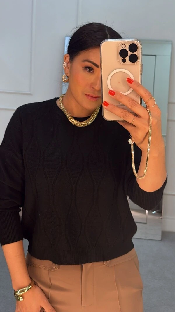 Blusa Tricot Adriana Losangos Texturizados Com Detalhes Trançados