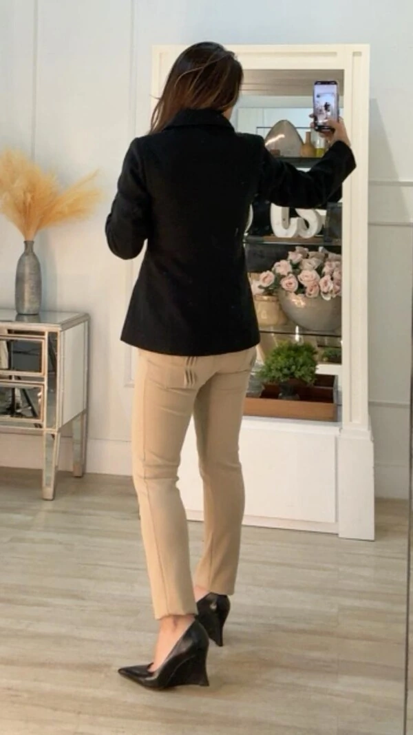 Casaco Lã Batida Samira Botões Duplos E Bolsos Faca