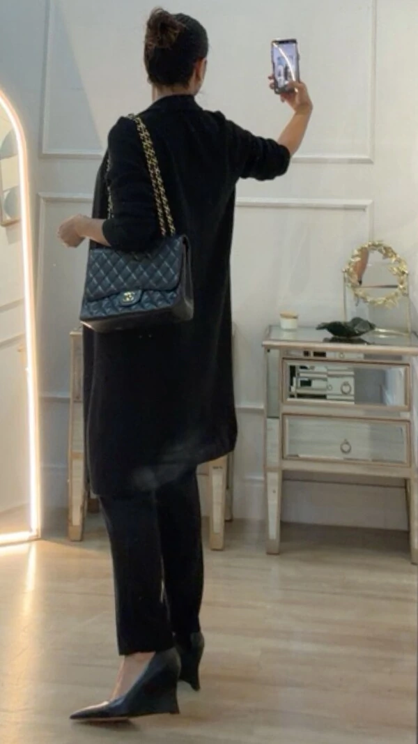 Maxi Cardigan Tricot Eliana Bolsos Quadrados Frontais