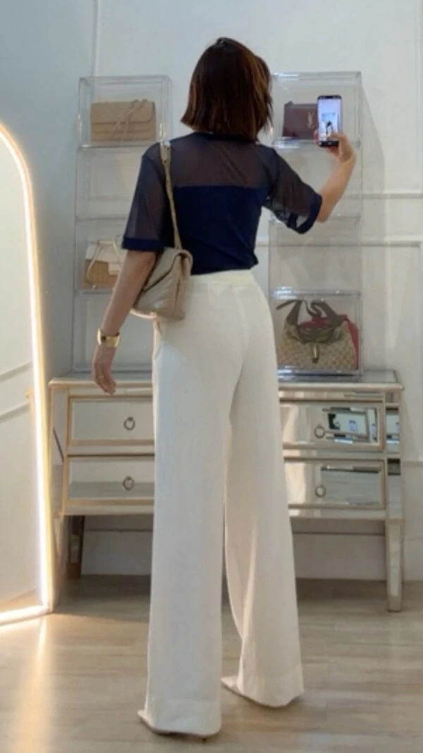 Blusa De Malha Giulia Detalhe Em Tule