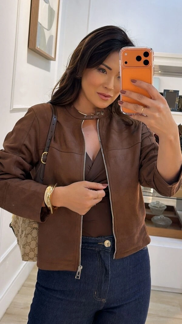 Jaqueta Suede Gola Alta Amora Botões E Zíper Prata