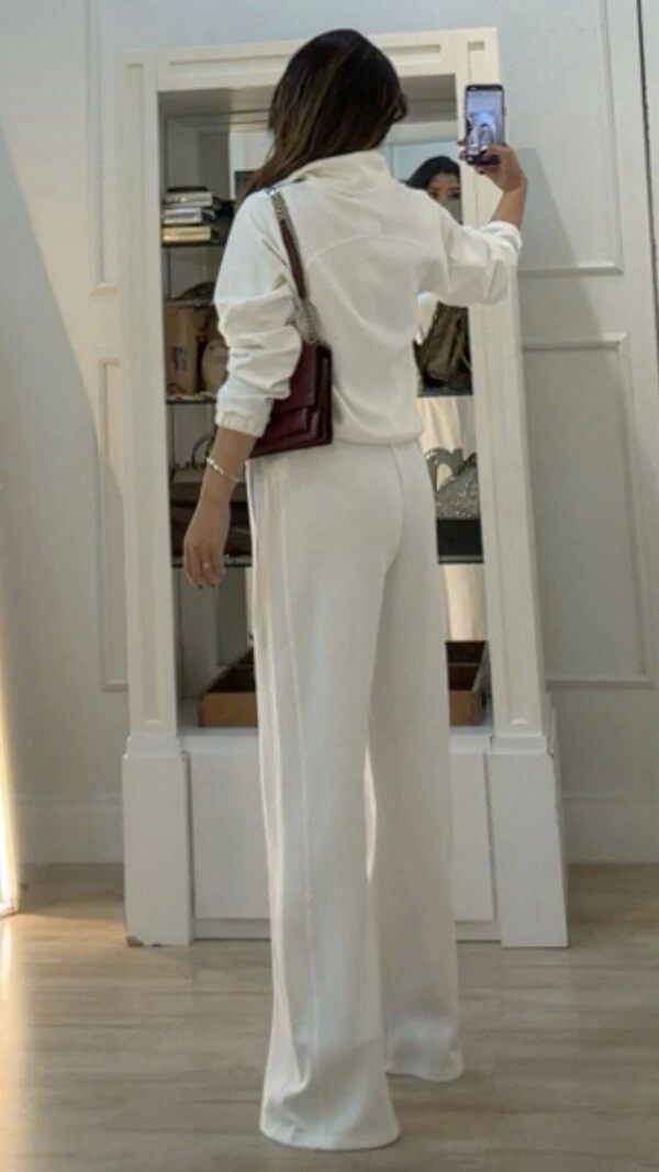 Conjunto Moletom Luiza Blusa Detalhe Elástico Nos Punhos E Calça Pantalona